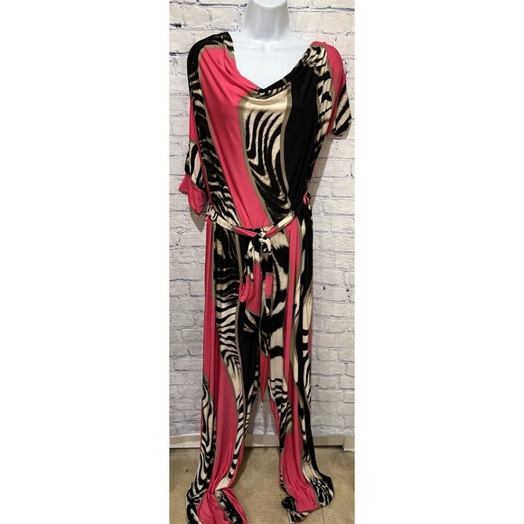 NWT Fashion Nova Don’t Fight This Feeling Jumpsuit With Belt Plus Size 3X - Picture 1 of 7